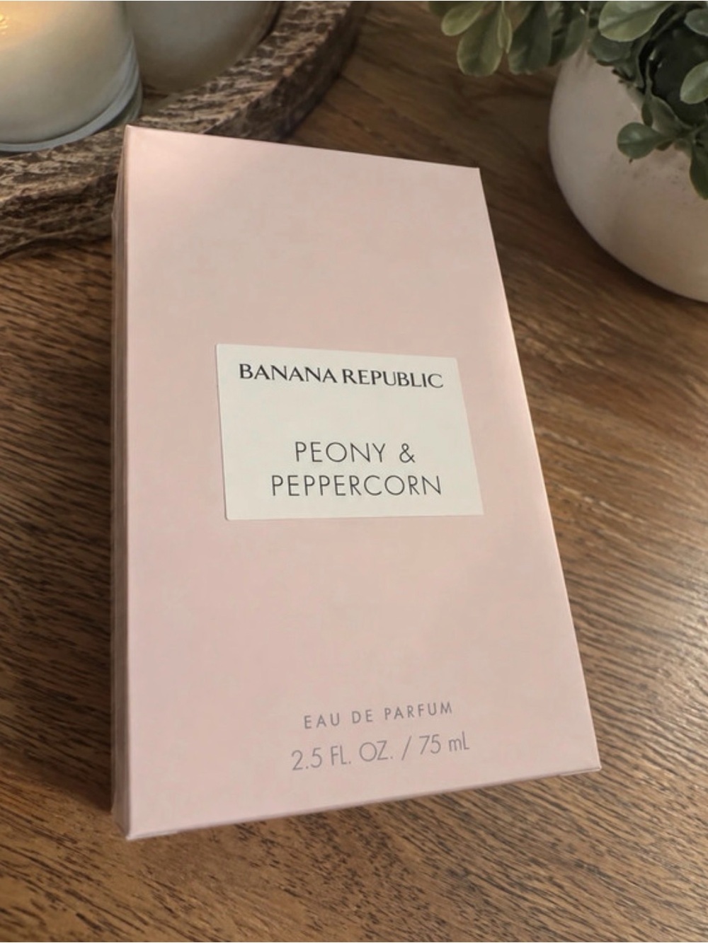 Banana Republic Peony & Peppercorn parfum